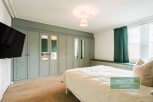 Photo 7- click for photo gallery